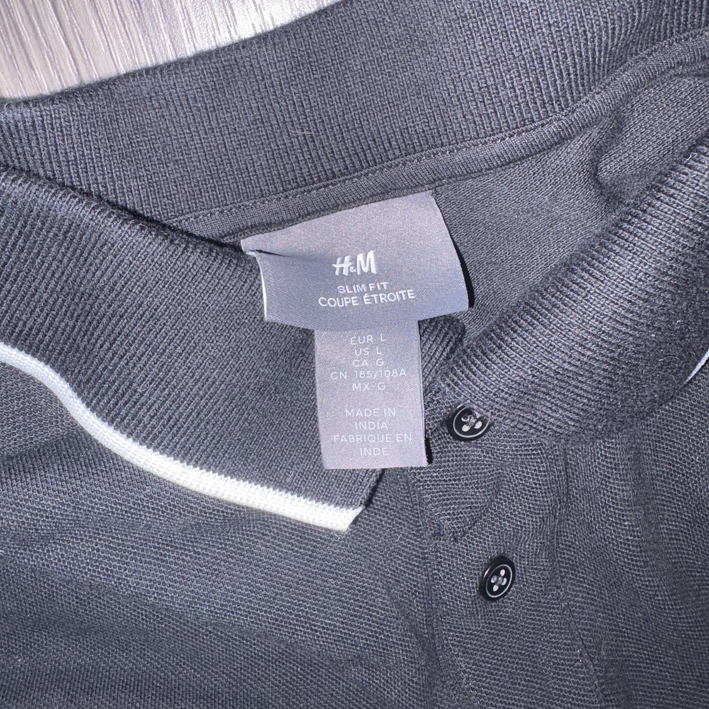 H&M Men’s Slim Fit Black Polo Shirt | Tagged L (Fits S/M) | White Trim - Picture 5 of 8